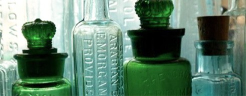 Popping up on a number of antique glass blog sites recently is new information (at least to this editor) on an artist and designer named Carlos...